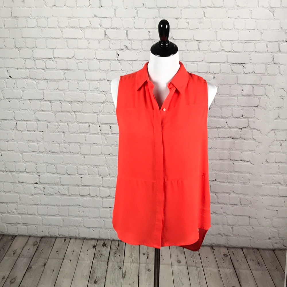 ⭐️Sz M Mossimo Orange sleeveless blouse⭐️